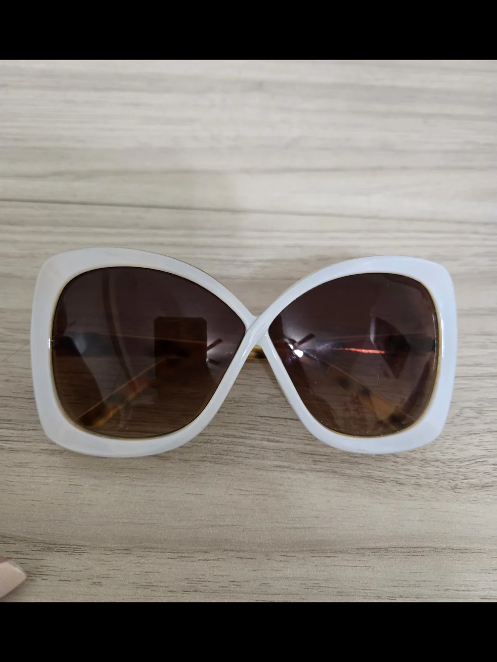 White Oversized Women's Sunglasses with Brown Lenses
